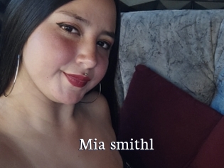 Mia_smithl