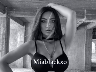 Miablackxo