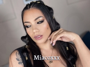 Miacoxxx