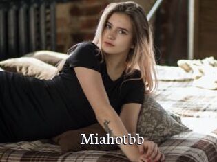 Miahotbb