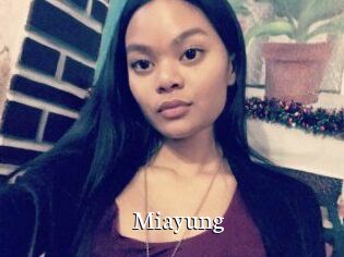 Mia_yung