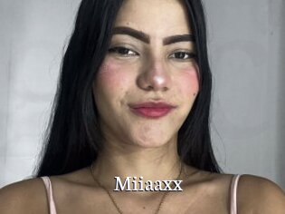 Miiaaxx
