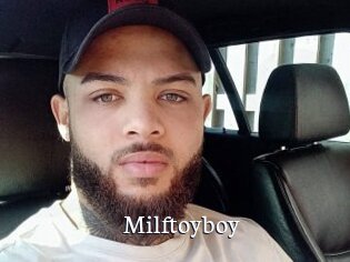 milftoyboy Gratis xxx Clips