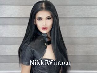 NikkiWintour