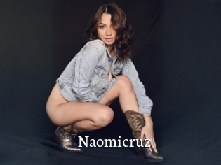 Naomicruz