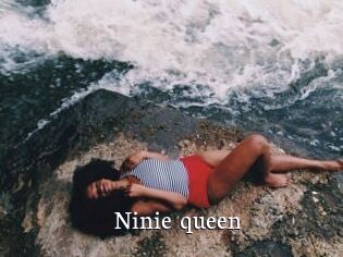 Ninie_queen