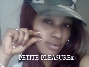 PETITE_PLEASUREx