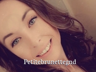 Petitebrunettegnd