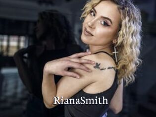 RianaSmith