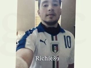 Richie89 Gratis xxx Clips