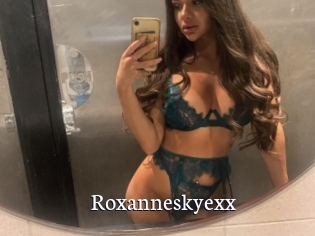 roxanneskyexx Gratis xxx Clips