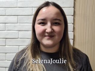 SelenaJoulie