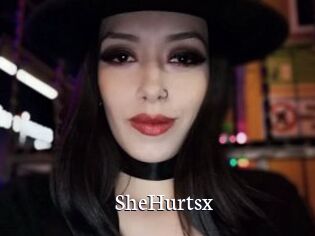 SheHurtsx Gratis xxx Clips