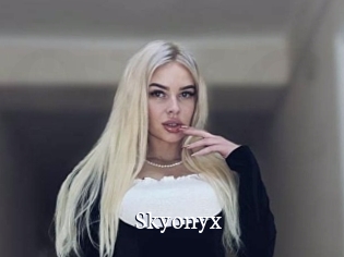 Skyonyx