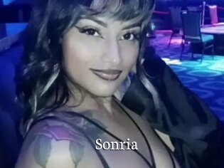 Sonria