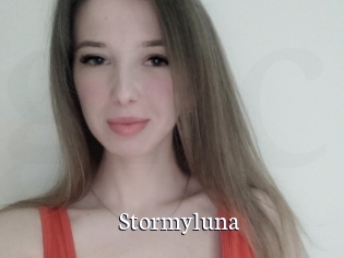Stormyluna