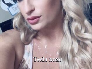 Tesla_xoxo