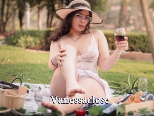 Vanessaclose
