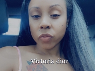 Victoria_dior