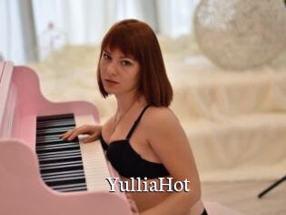 YulliaHot