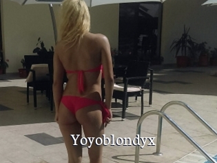 Yoyoblondyx