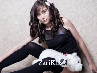 ZariKiss